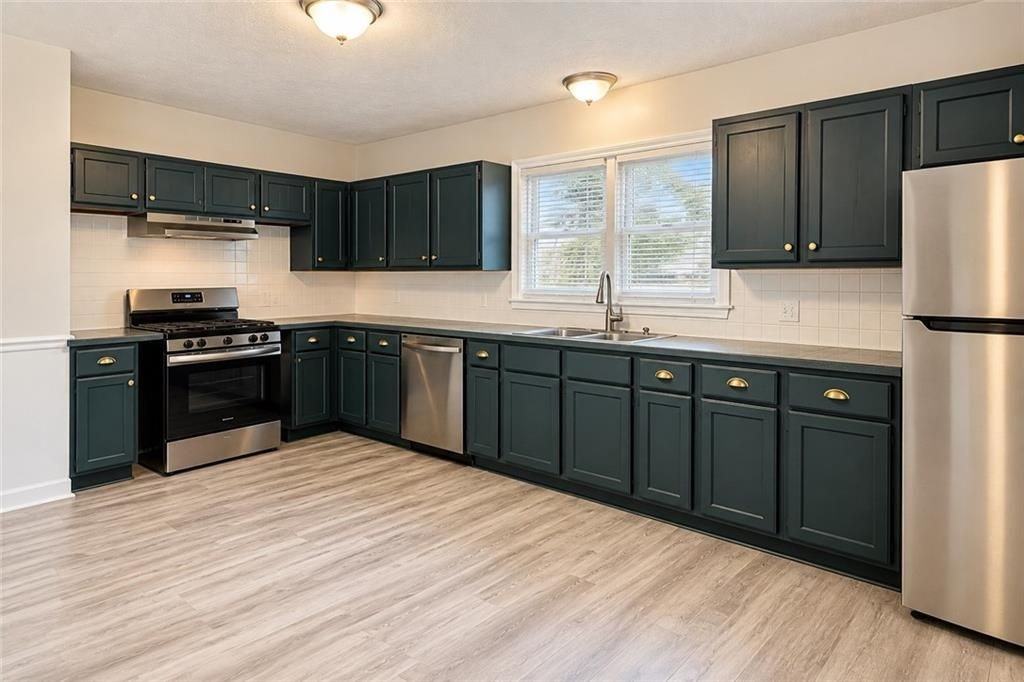 70 Veazie St ##2 - Photo 3 of 10