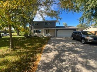 10934 Southview Dr - Photo 2 of 35