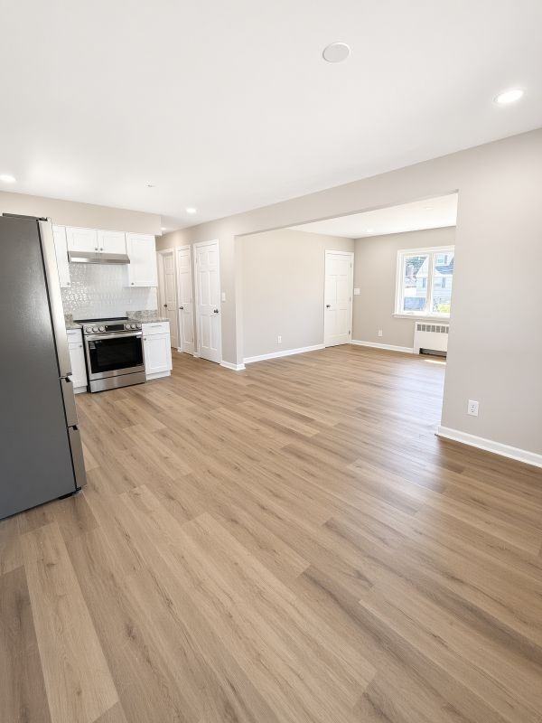 197 N Boston Ave ##1fl - Photo 7 of 13