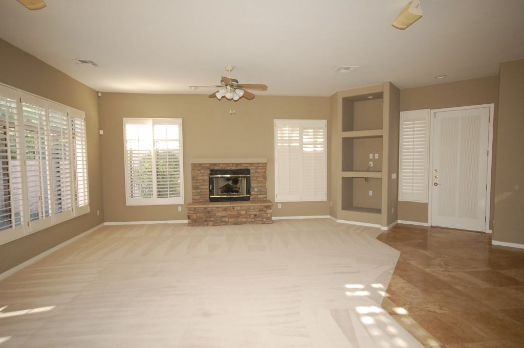 3925 E Carter Dr - Photo 3 of 12