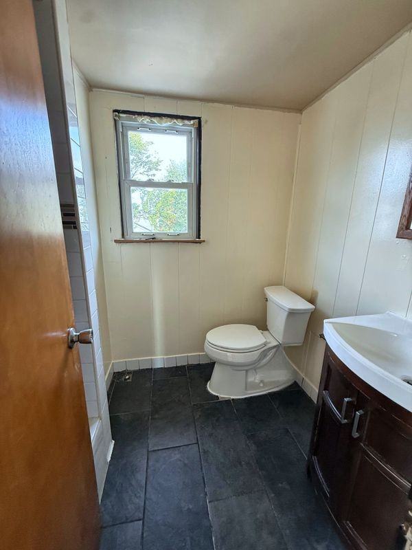 127 William St ##1fl - Photo 5 of 8