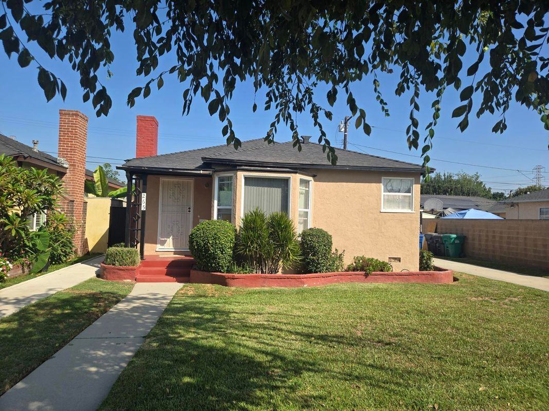 265 W Fuego St - Photo 2 of 18