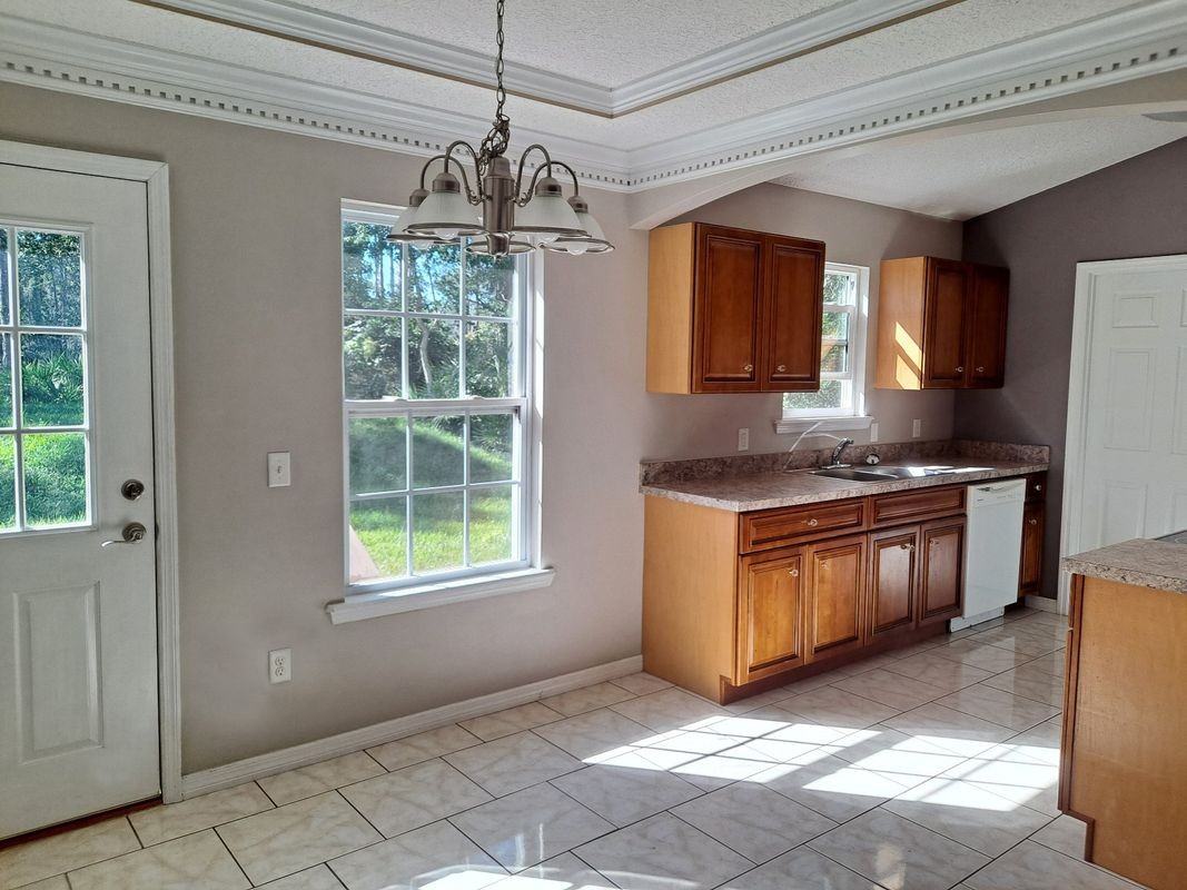 1668 County Road 214 - Photo 4 of 14