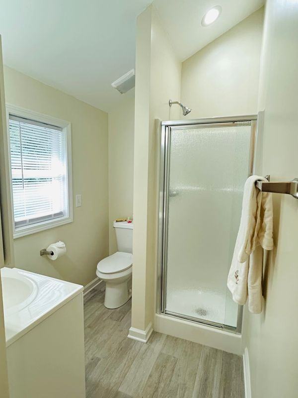 28 Spring St - Photo 2 of 12