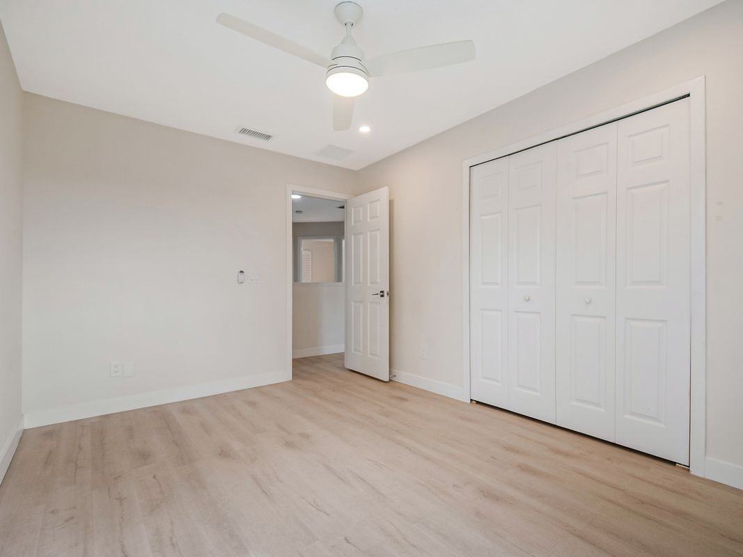 3906 Quartz Ave - Photo 5 of 50