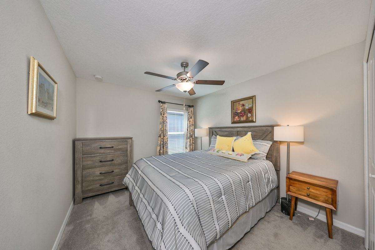 10351 Alder Green Dr - Photo 2 of 13