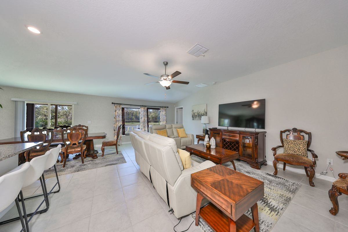 10351 Alder Green Dr - Photo 6 of 13