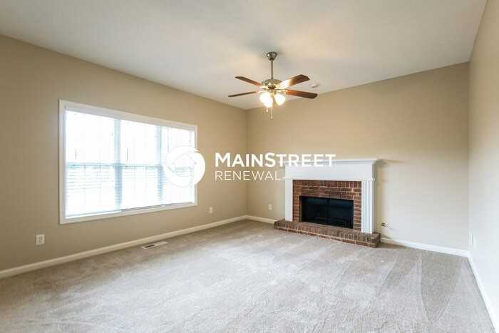 5322 Rutland Ct - Photo 5 of 18