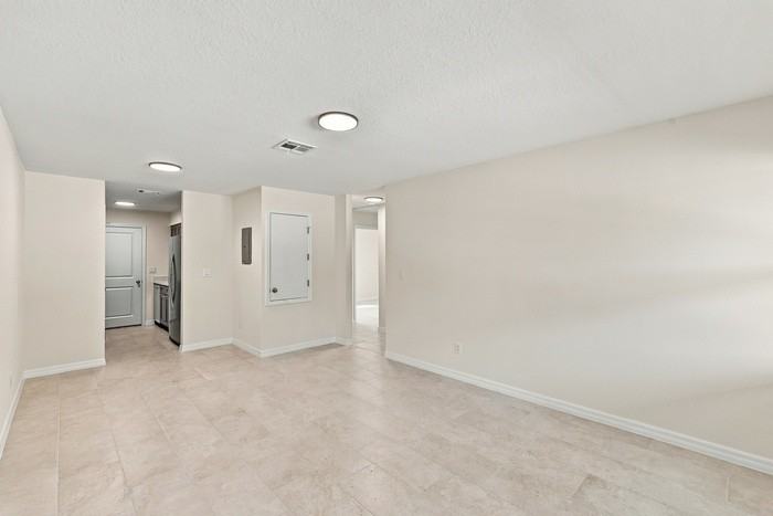 448 Ashmore Ave - Photo 2 of 15