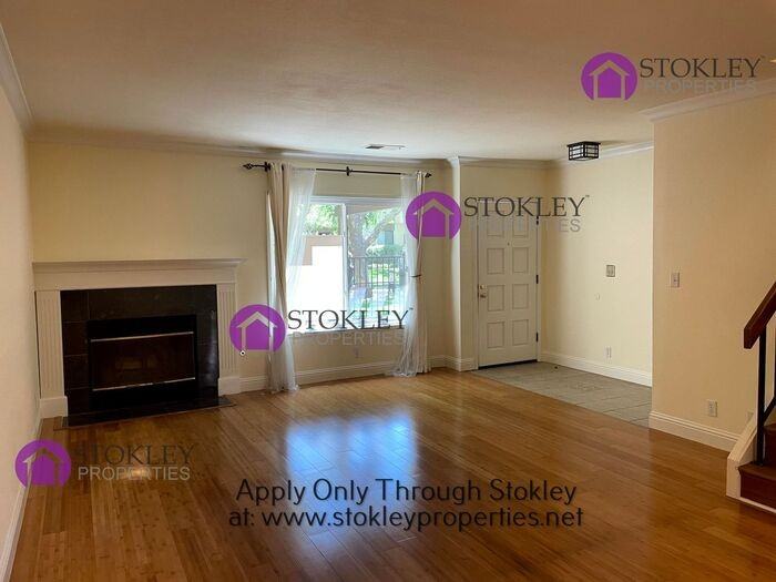 538 Churchill Downs Ct - Photo 5 of 15