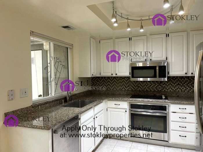 538 Churchill Downs Ct - Photo 7 of 15