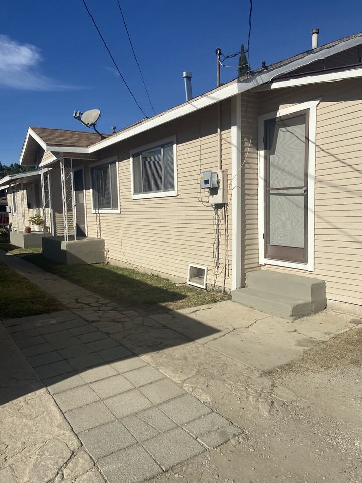 1018 S Fetterly Ave #NON - Photo 2 of 10