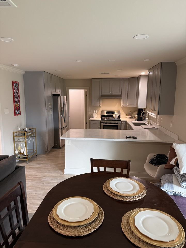 155 Magnolia Blvd #NA - Photo 5 of 19