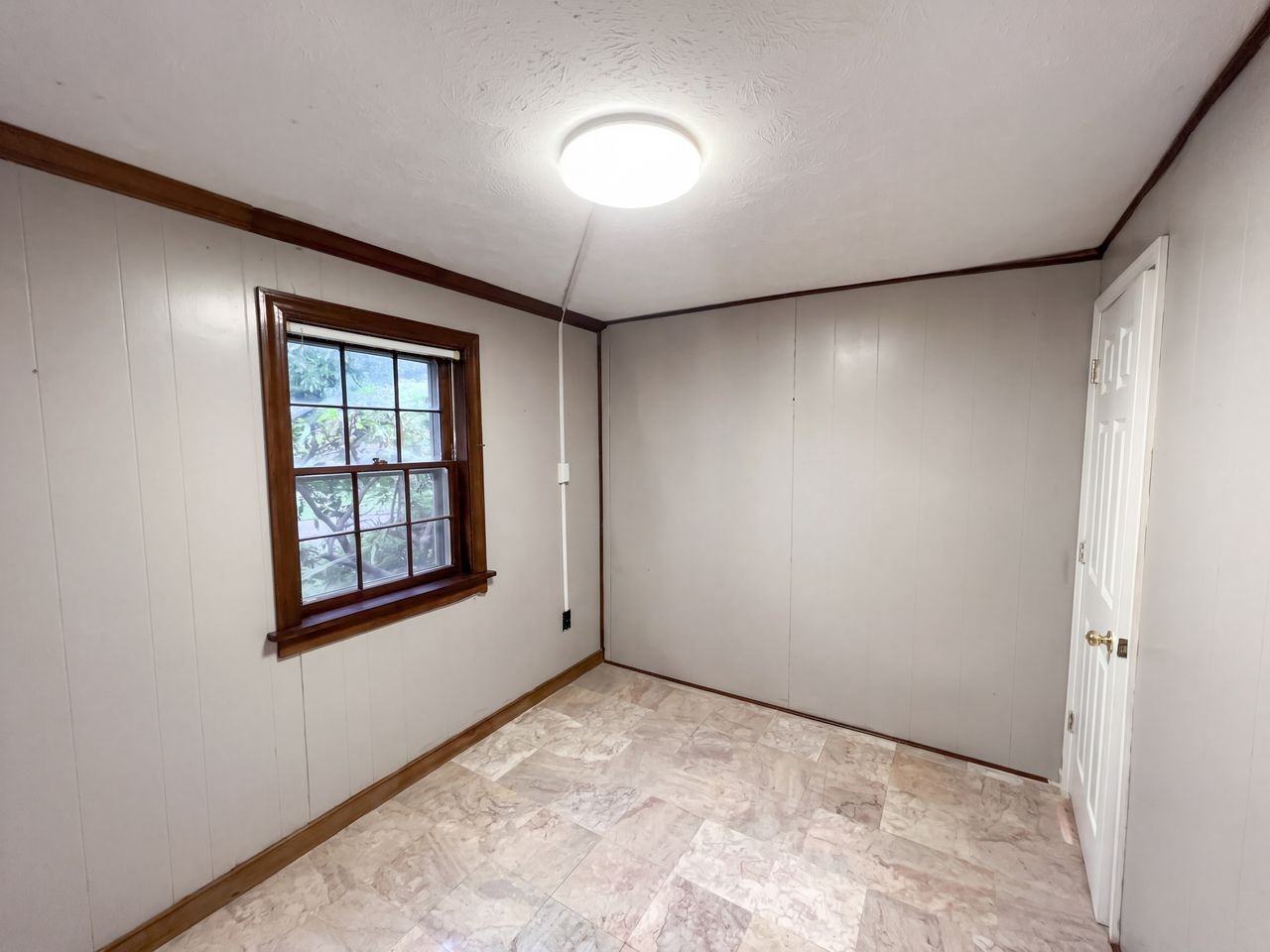 1601 Donora Ct #NA - Photo 7 of 15