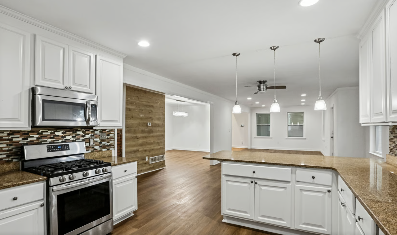 3502 W Forest Park Ave #NA - Photo 3 of 12