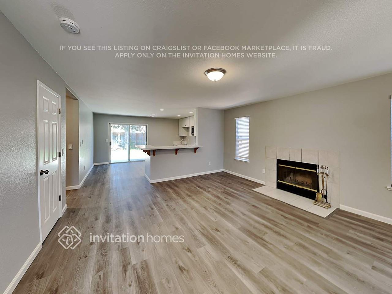 1169 Chelsham Ave - Photo 4 of 18
