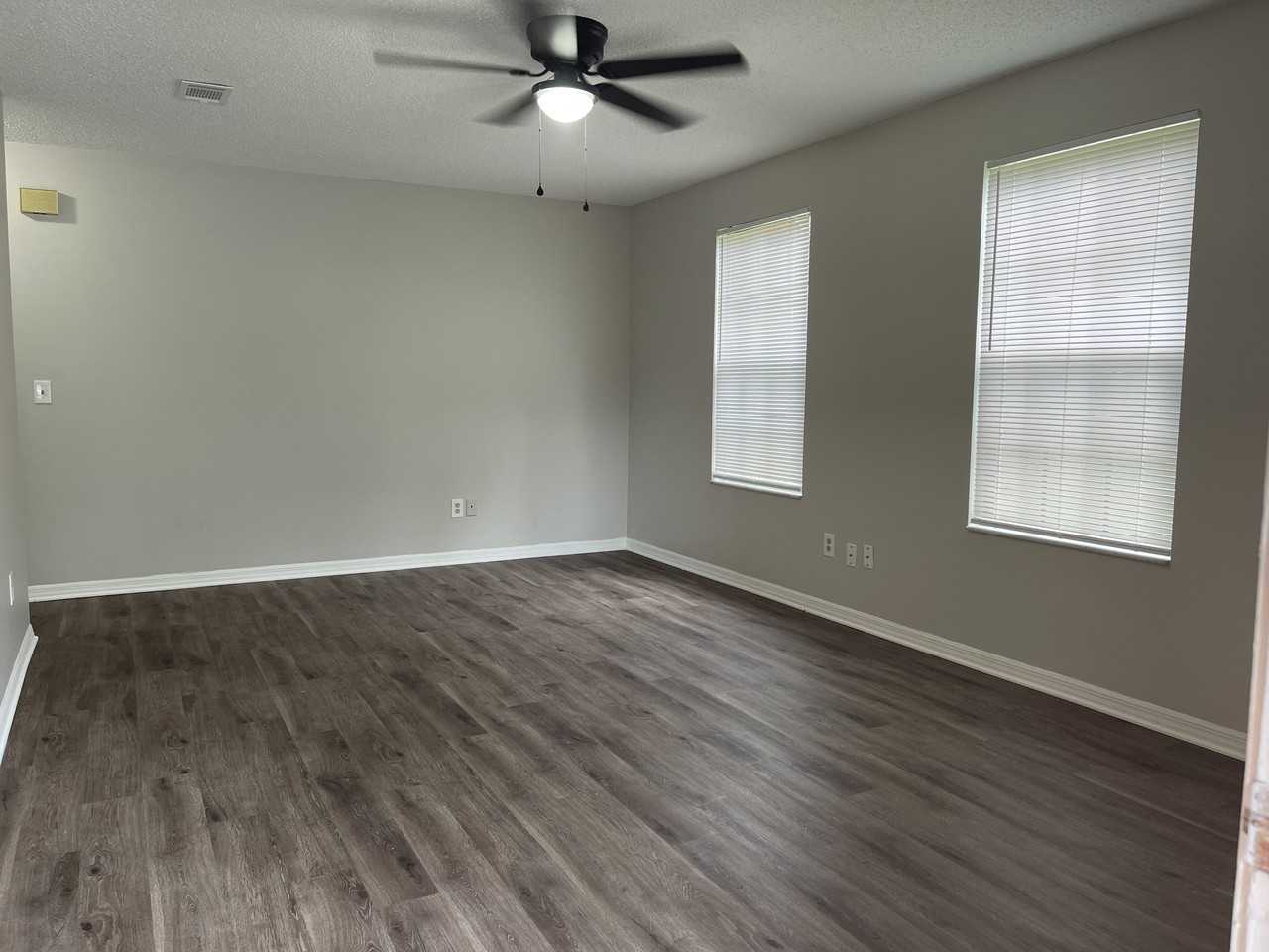 3052A Gordon St #1 - Photo 6 of 9