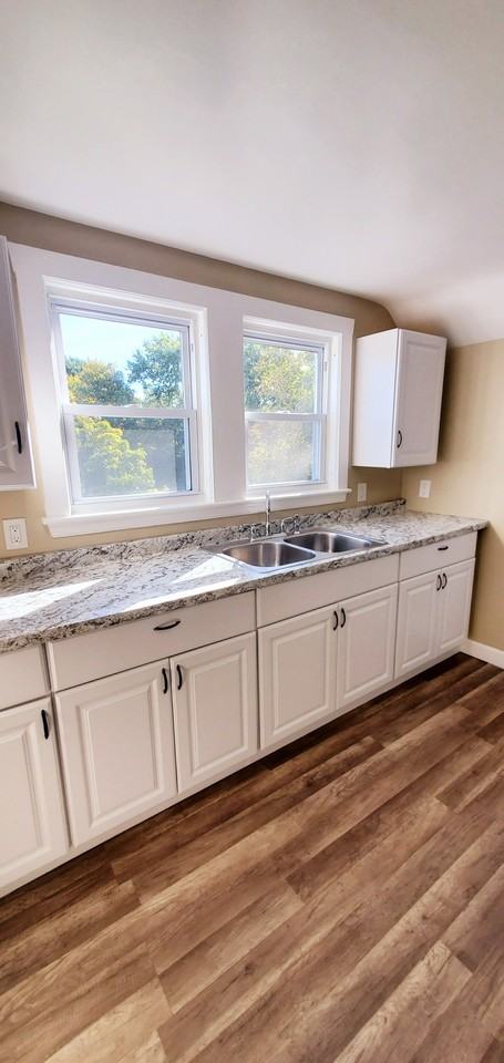 137 Adams St #3 - Photo 4 of 27