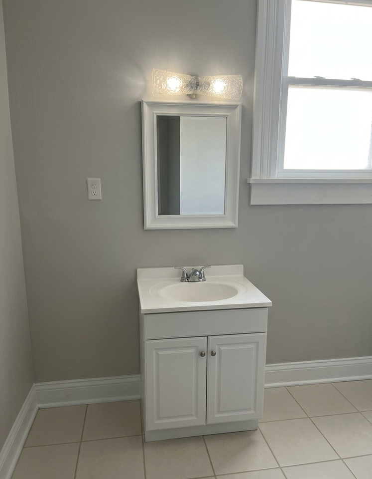 1277 S Preston St #1 - Photo 6 of 17