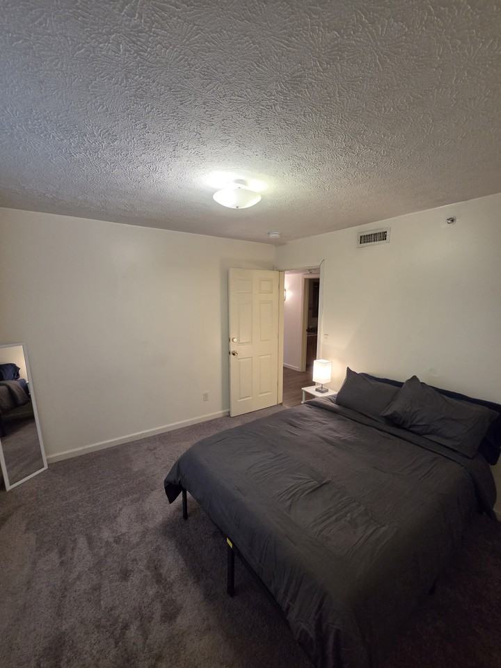 334 Willey St #A - Photo 4 of 14
