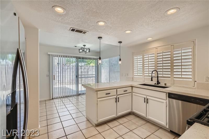 7604 Botany Bay Dr #1 - Photo 4 of 21