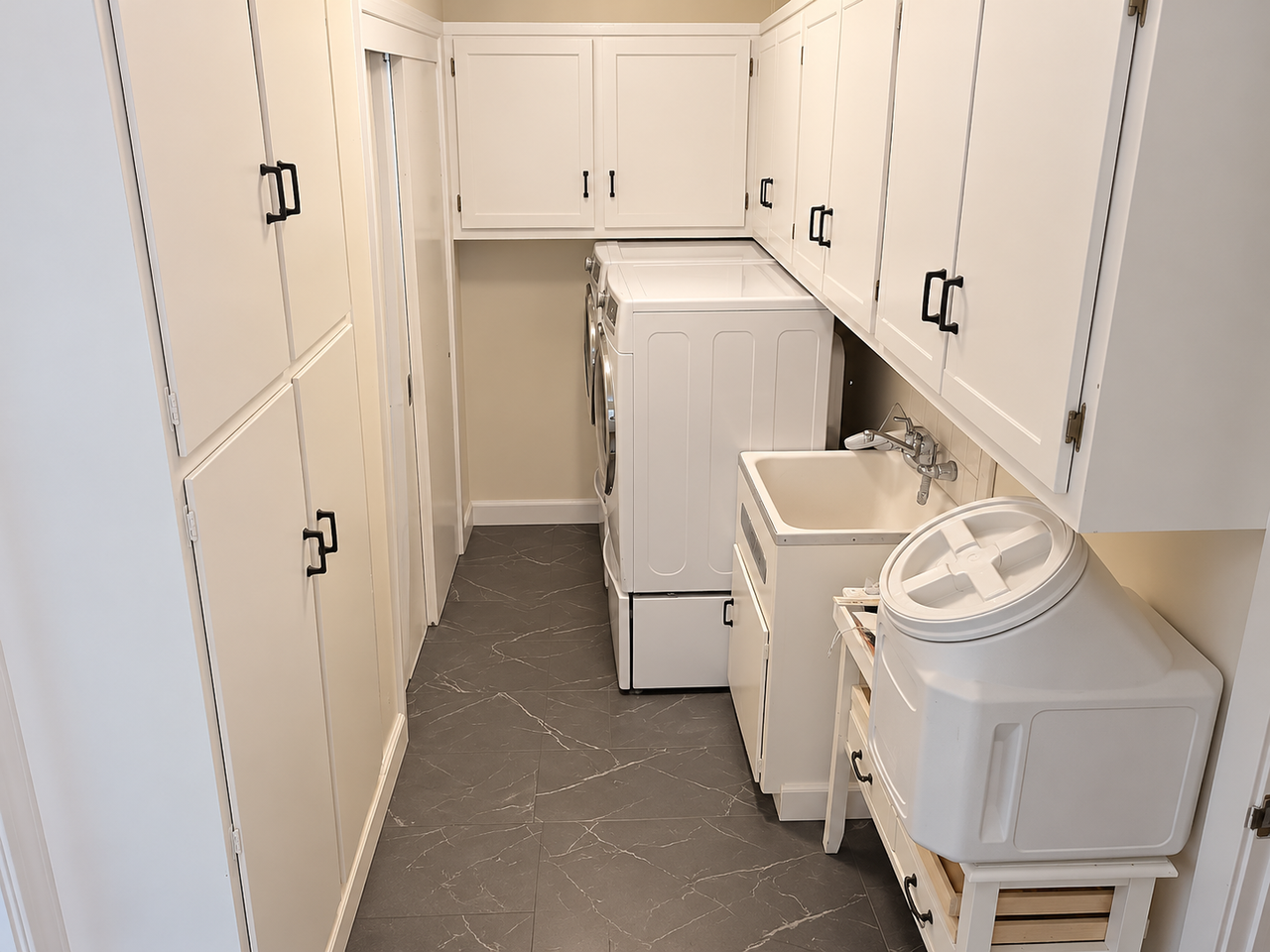 815 Eureka Ave #1 - Photo 5 of 18