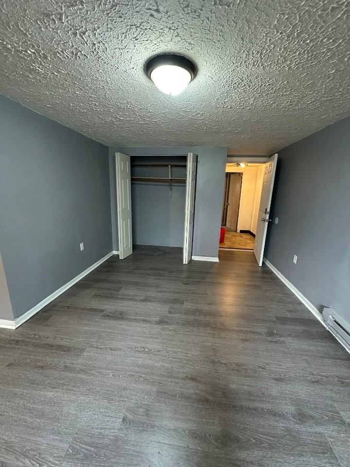 6605 Hasler Ln - Photo 5 of 9
