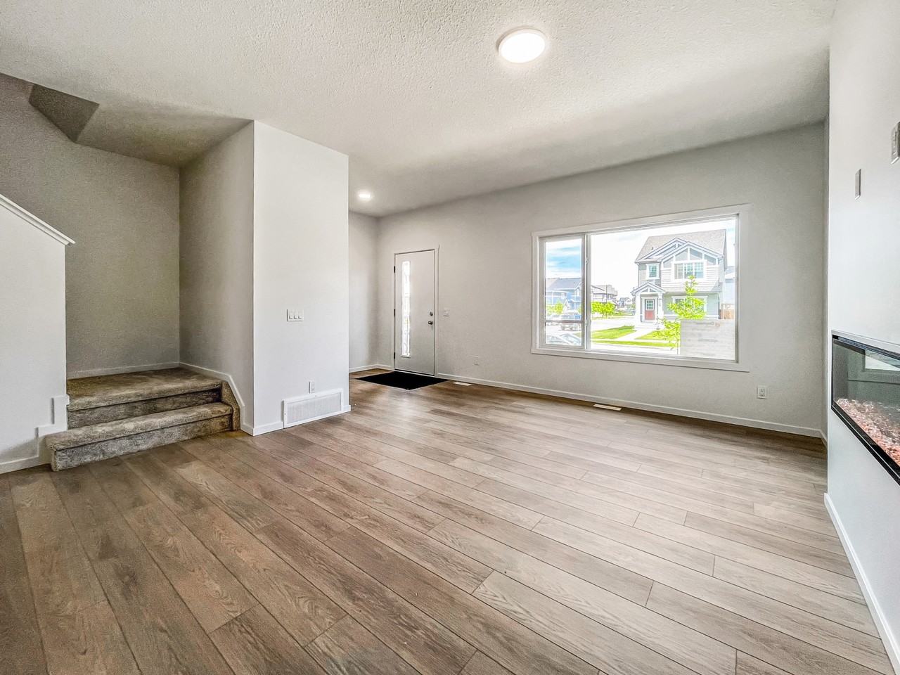 254 Orchards Blvd Sw Uppr - Photo 2 of 17