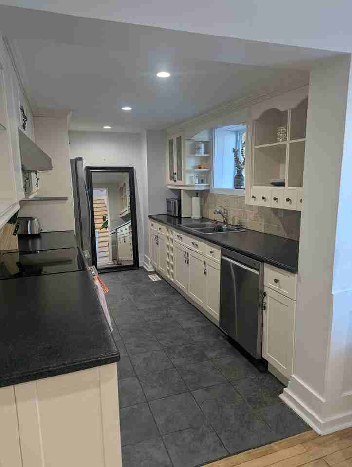 17 Rue Saint-Henri #1 - Photo 5 of 14