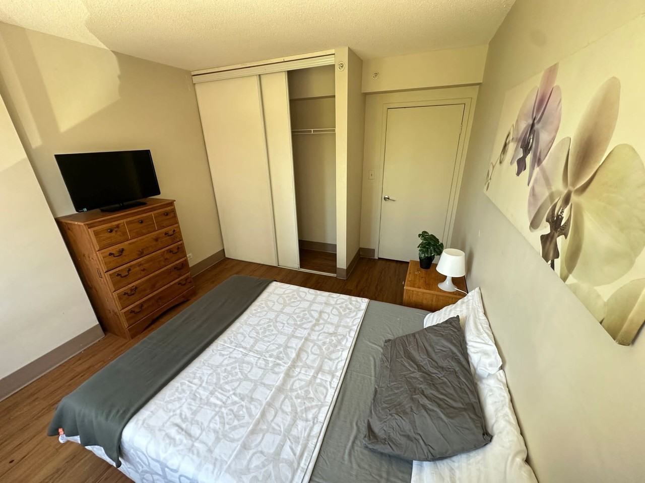 1450 West Georgia Street #404 - Photo 4 of 8