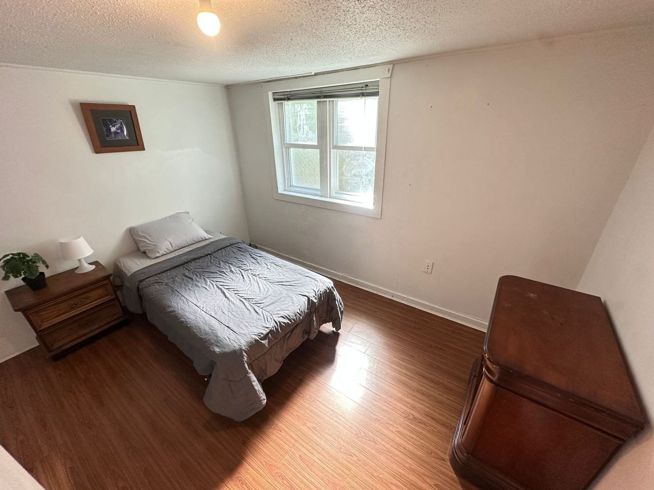 528 East 8th Avenue - Photo 4 of 6
