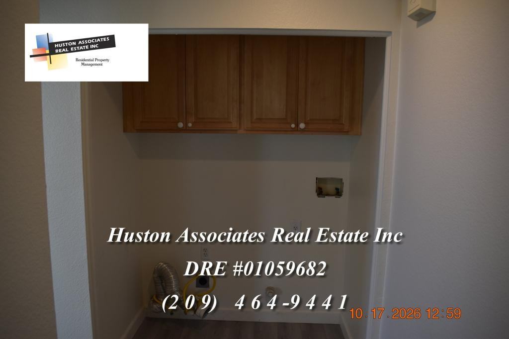 4239 Felicitia Ct - Photo 6 of 20