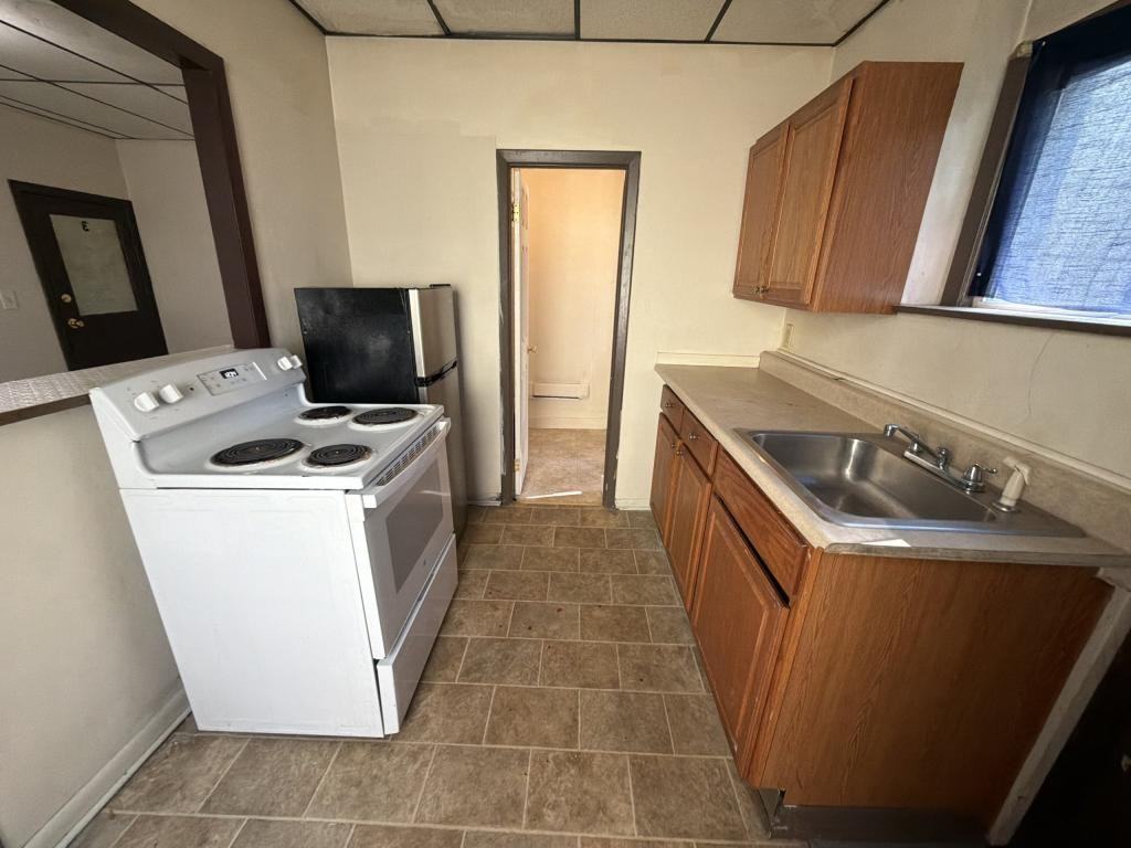 709-711 Oswego st Utica NY 13502 - Photo 4 of 4