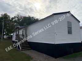 featured image of 1219 W Choctaw St