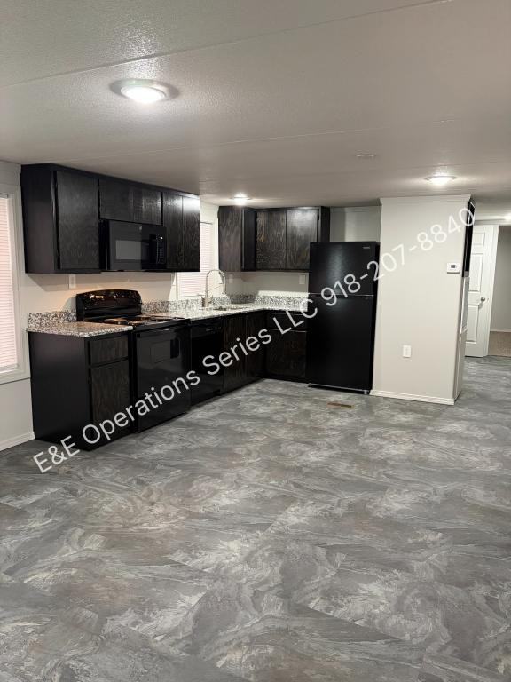 1219 W Choctaw St - Photo 4 of 24