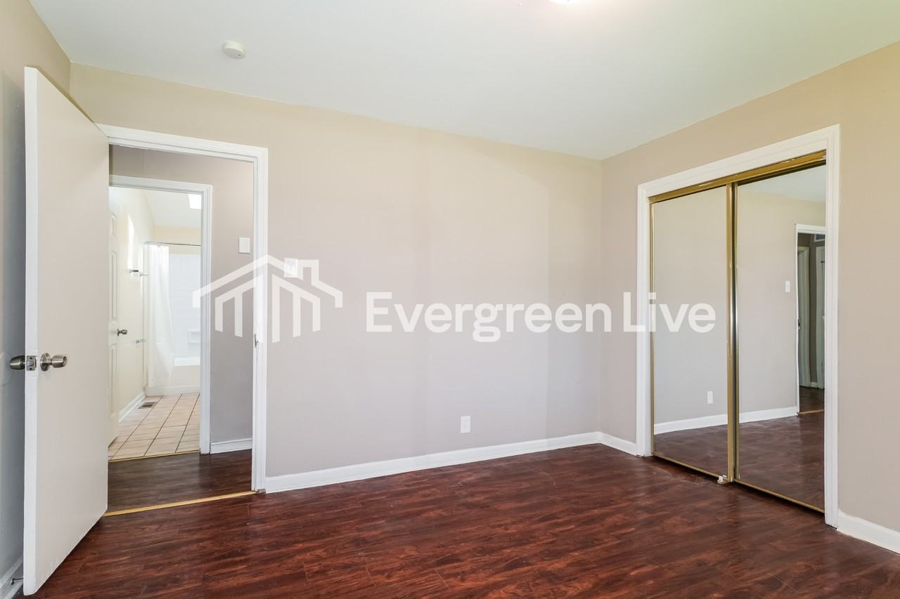 1150 Burgos St - Photo 7 of 15
