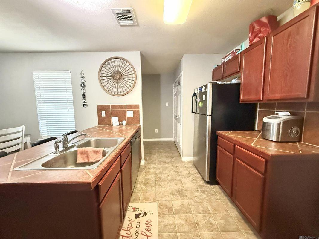 48313 Waltrip Ln - Photo 6 of 13