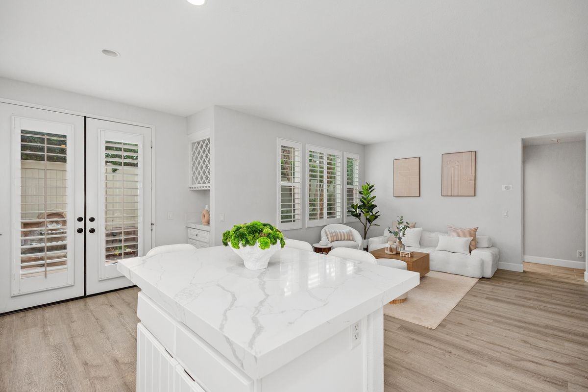 17 Pickering Cir - Photo 3 of 3