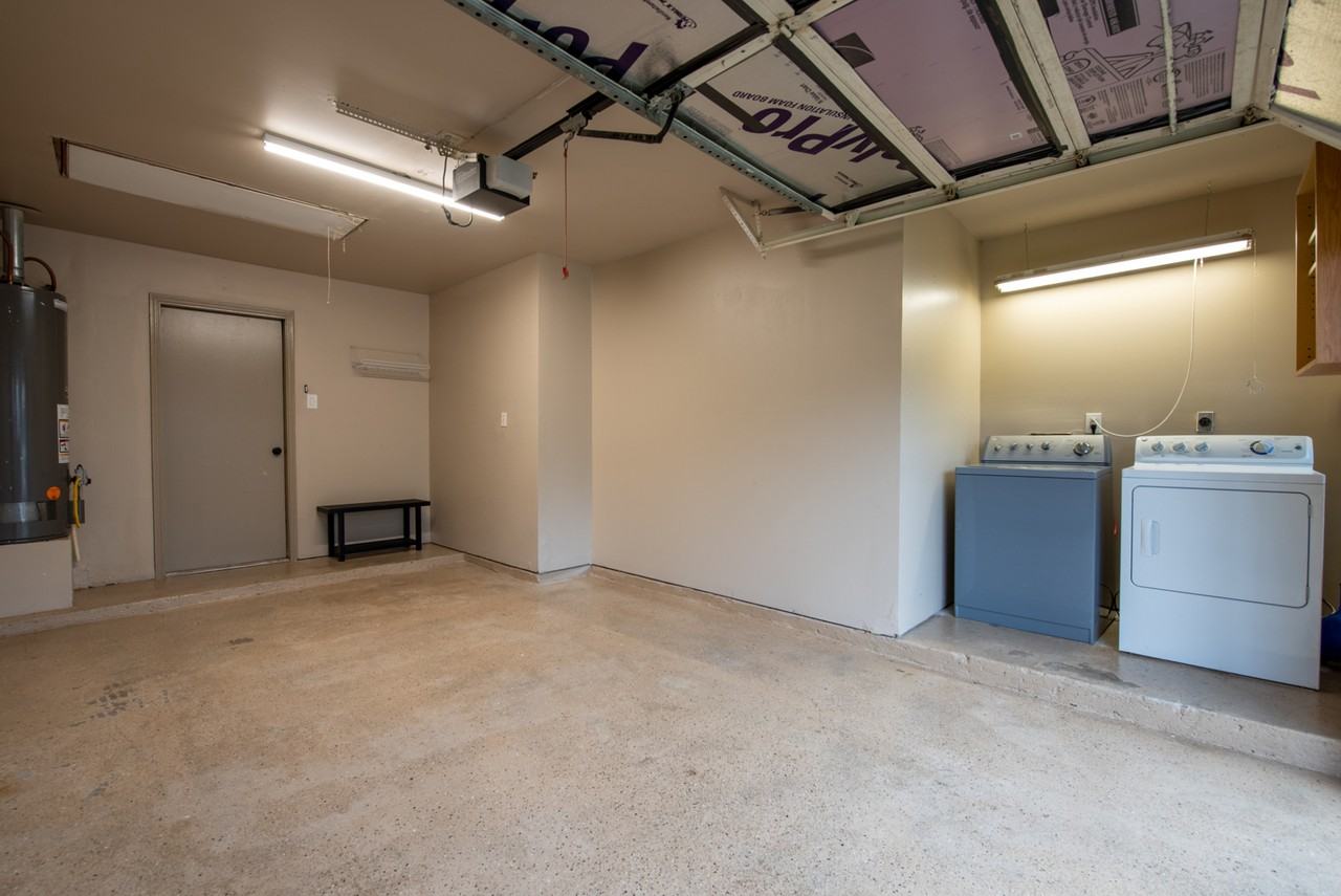 20415 Linden Tree Dr - Photo 5 of 48