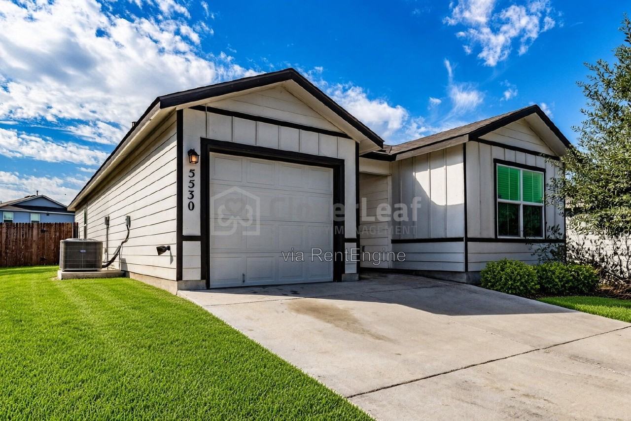 5530 Rosillo Hl - Photo 2 of 31