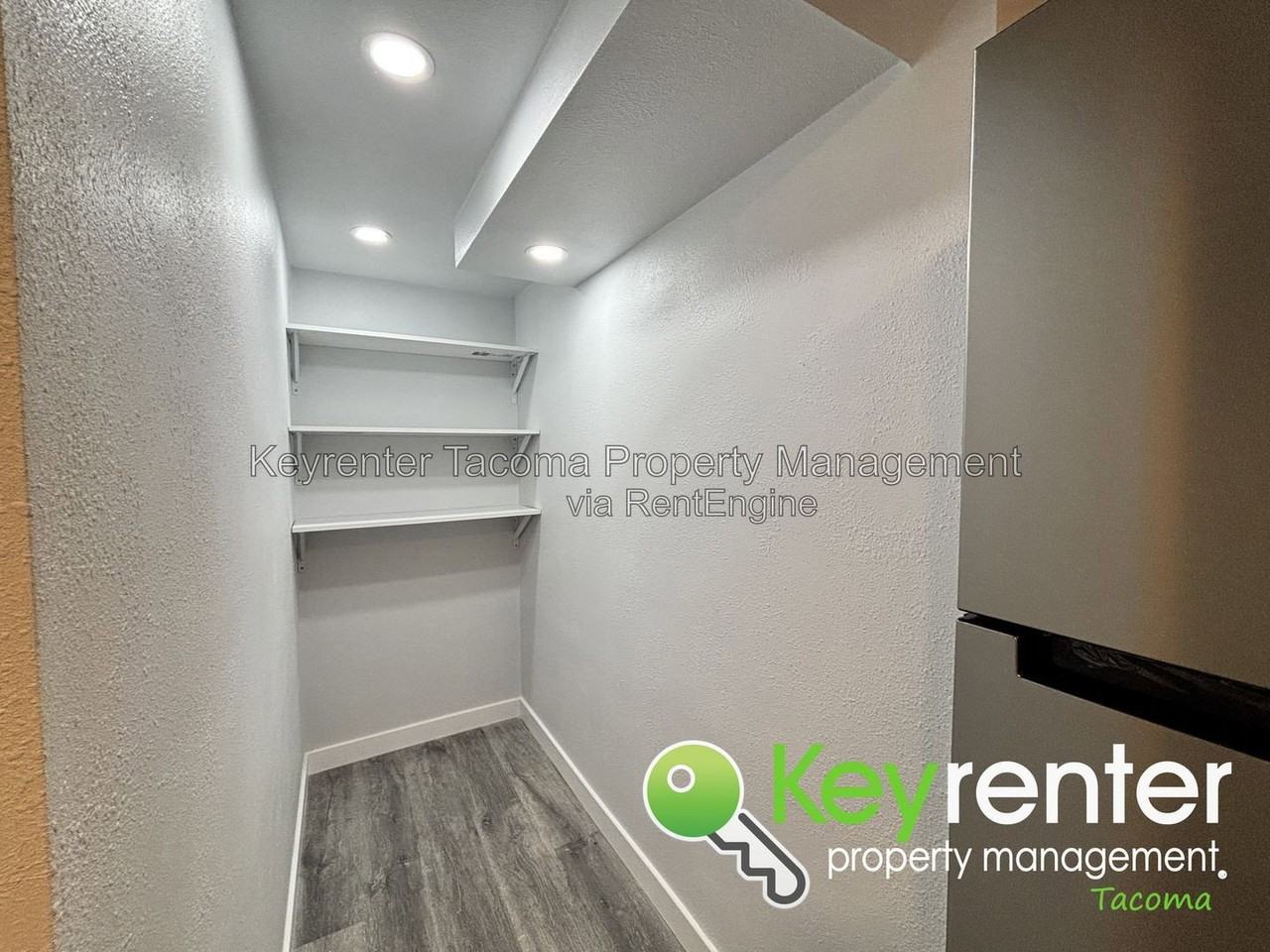 5211 S K St - Photo 2 of 13