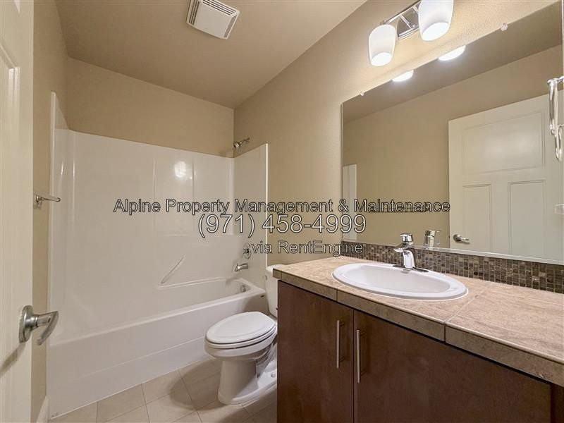 14323 Sw Compass Dr - Photo 4 of 41