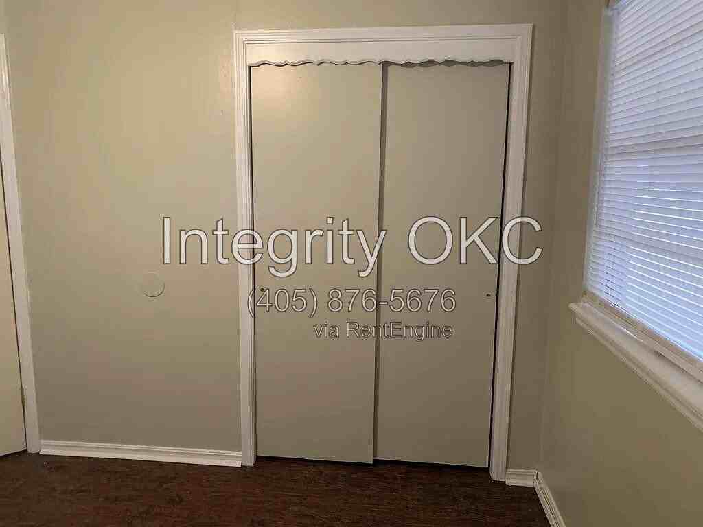 4611 N Wheeler Ave - Photo 6 of 34