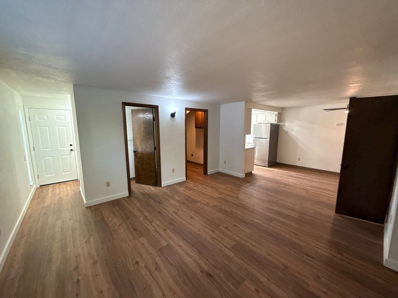 192 Se Atwood Ave - Photo 6 of 33