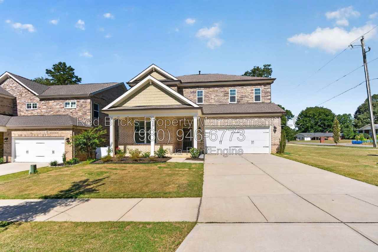 5002 Kinsbridge Dr - Photo 2 of 46