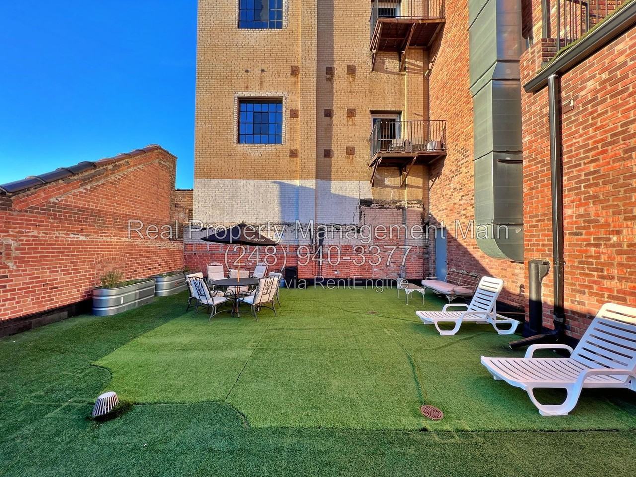 1551 Winder St #307 - Photo 6 of 16