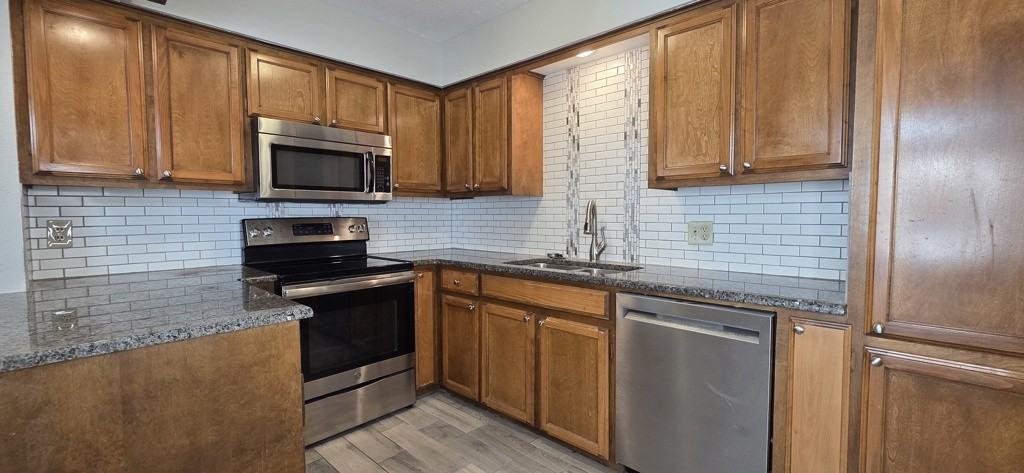 2418 Bolivar St #2418 - Photo 7 of 19