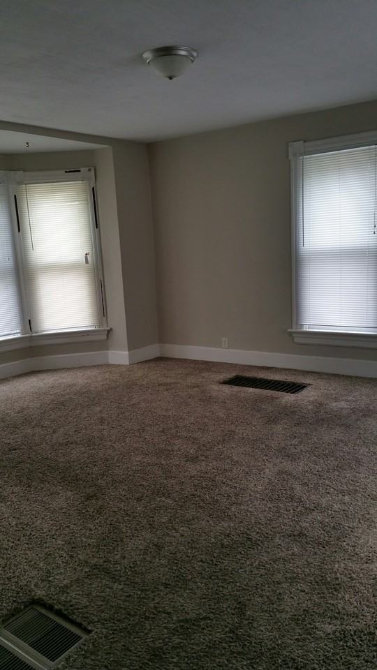 2128 5th Ave - Photo 3 of 9