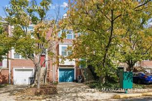 12020 Edgemere Cir - Photo 1 of 1