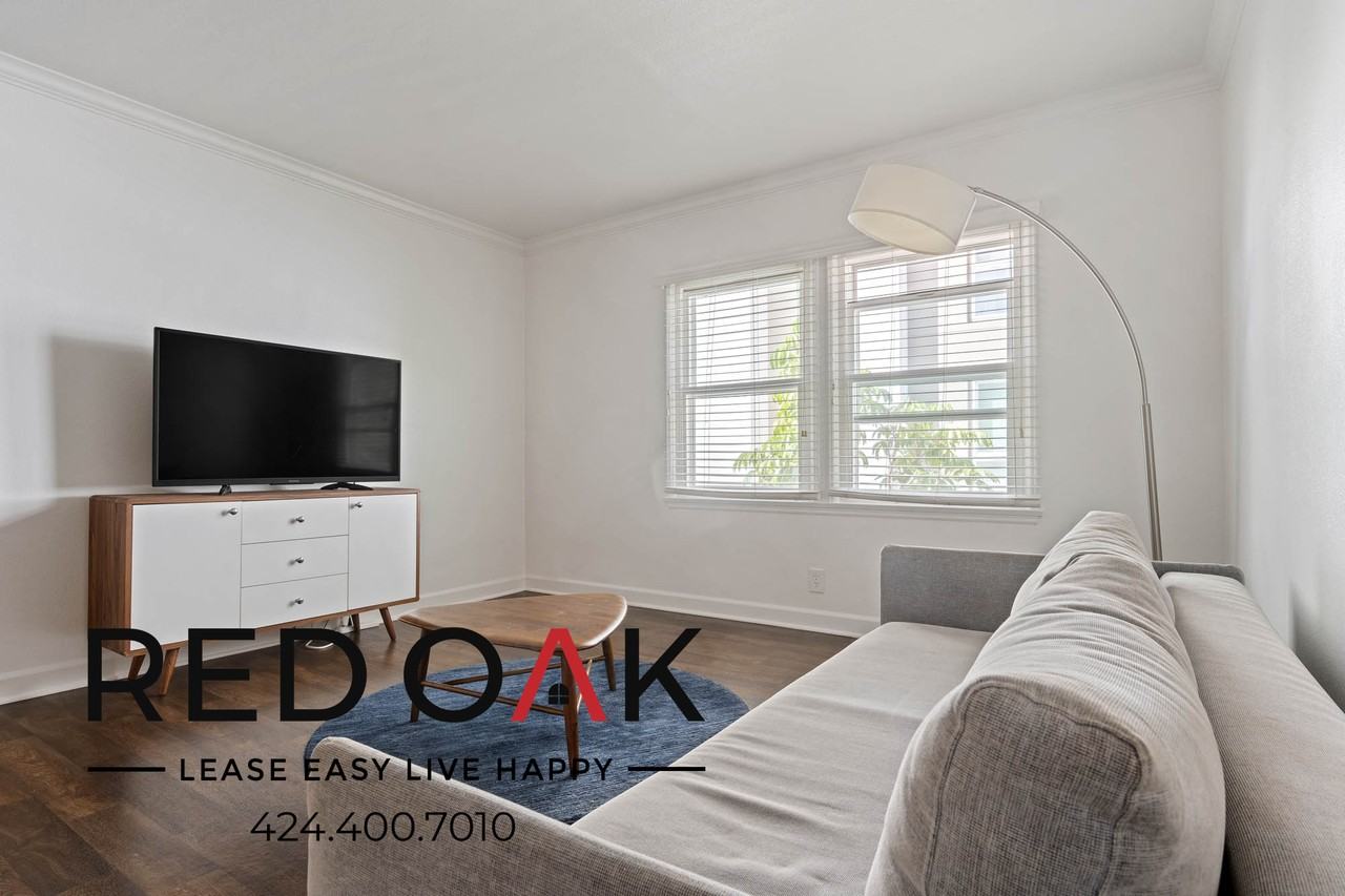 W 88th St #5877-5 - Photo 4 of 17